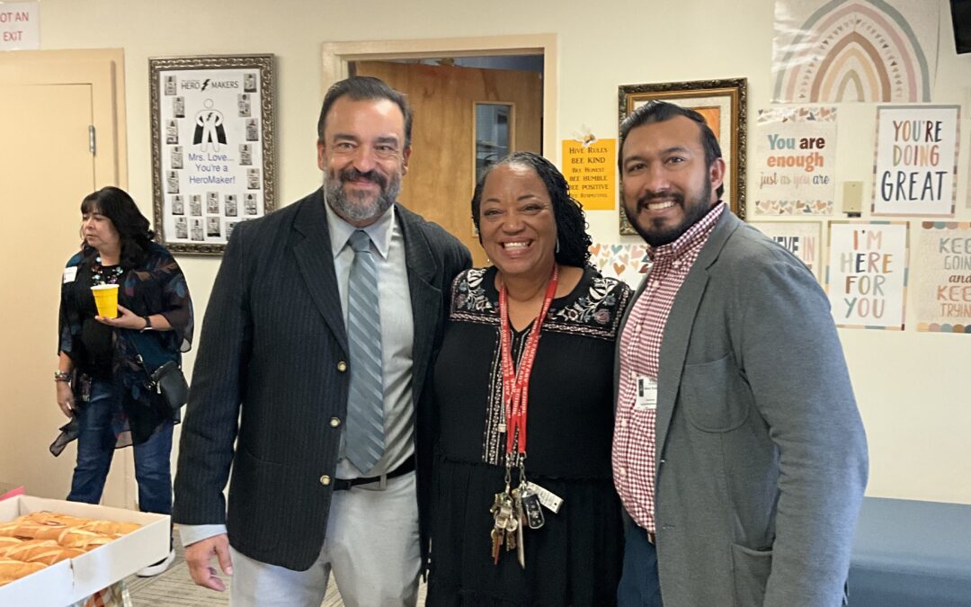 New Mexico State Secretary of Education tours Las Cruces public school